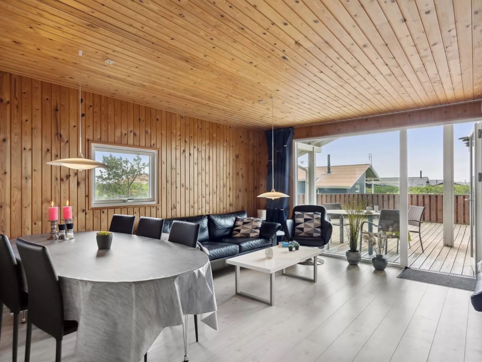 "Wolter" - 700m from the sea-Inside