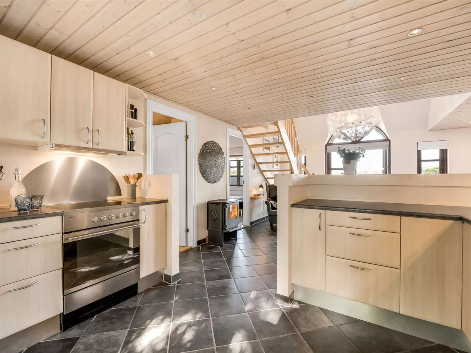 "Hendrina" - 250m to the fjord-Inside