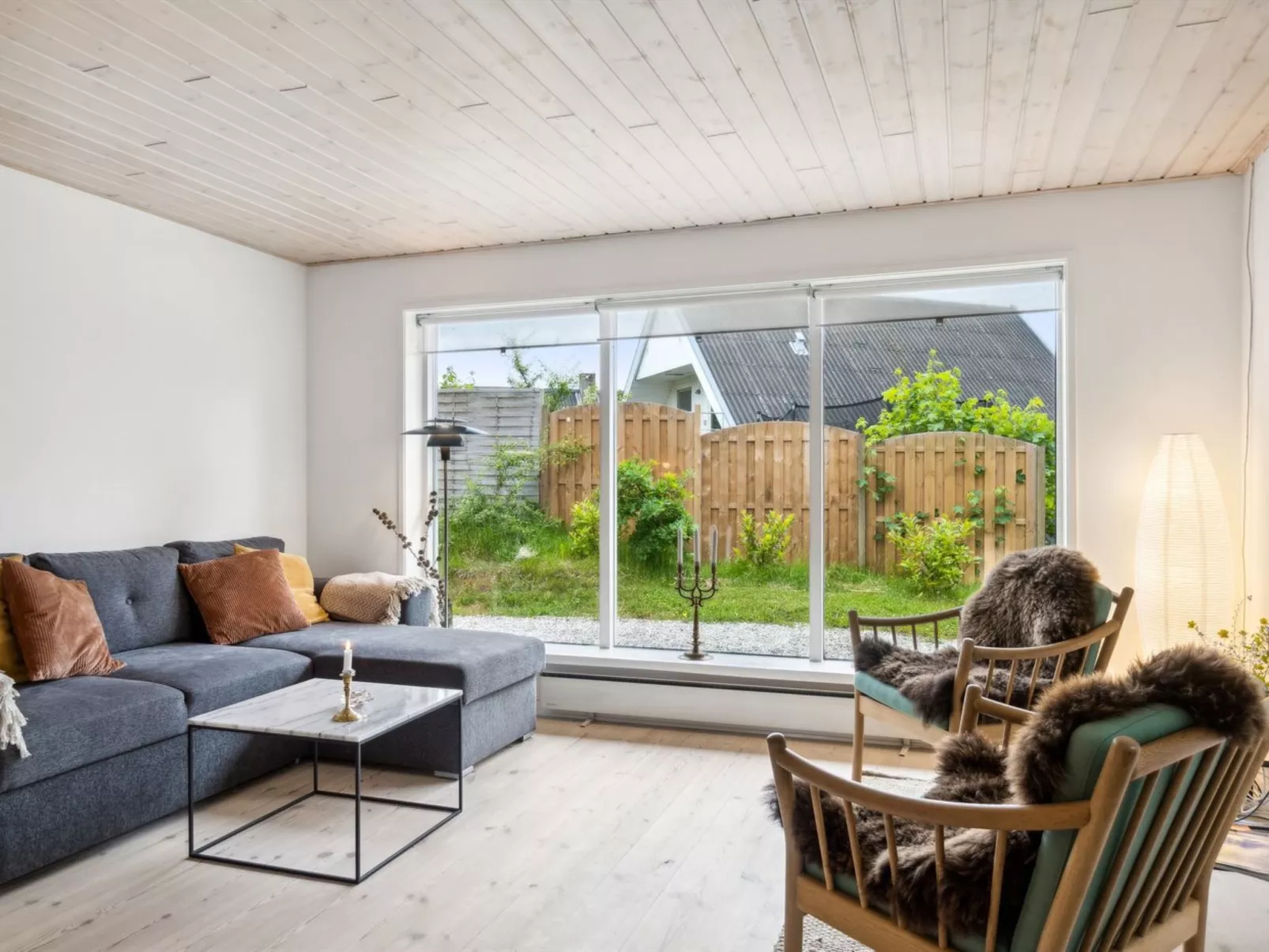 "Lenaya" - 1km from the sea-Inside