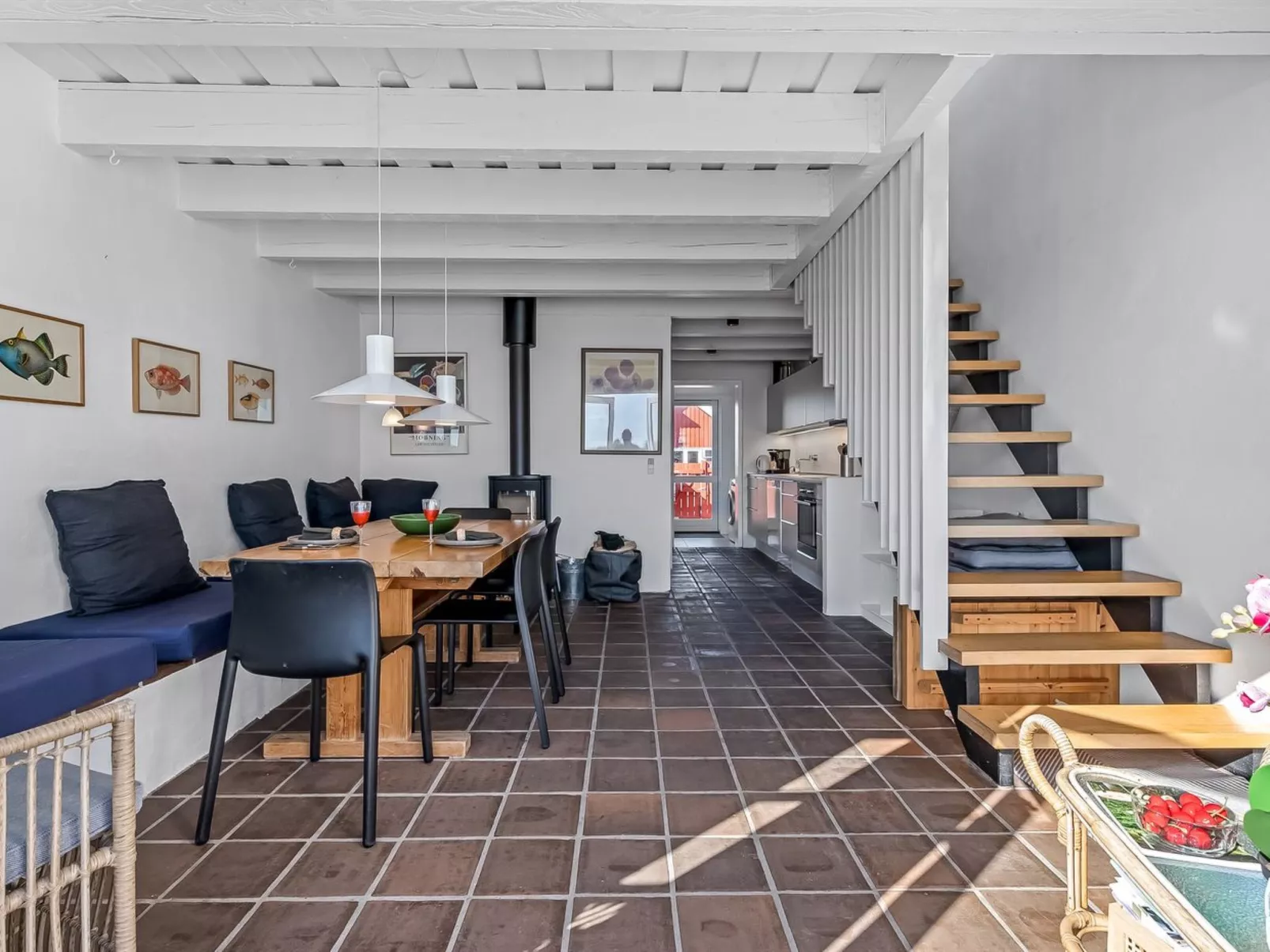 "Adils" - 5m from the sea-Drinnen