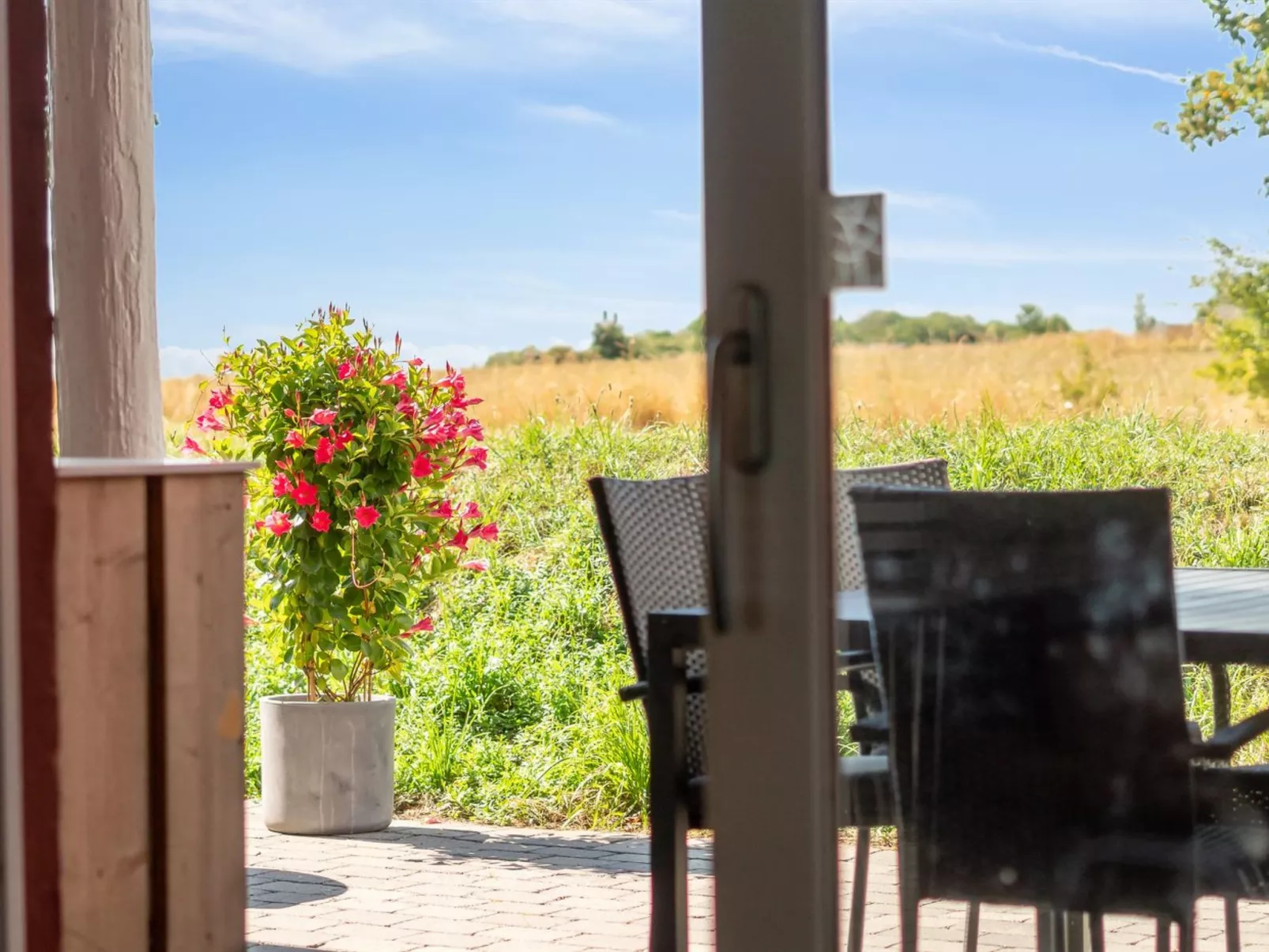 "Cornelia" - 6km from the sea-Outside