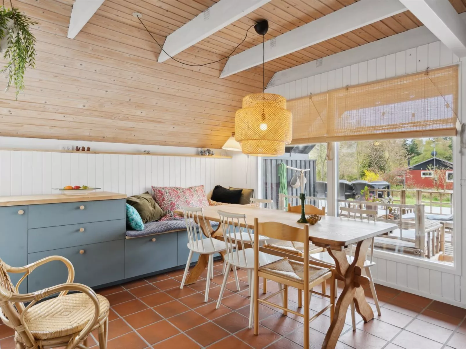 "Epiphania" - 700m from the sea-Drinnen