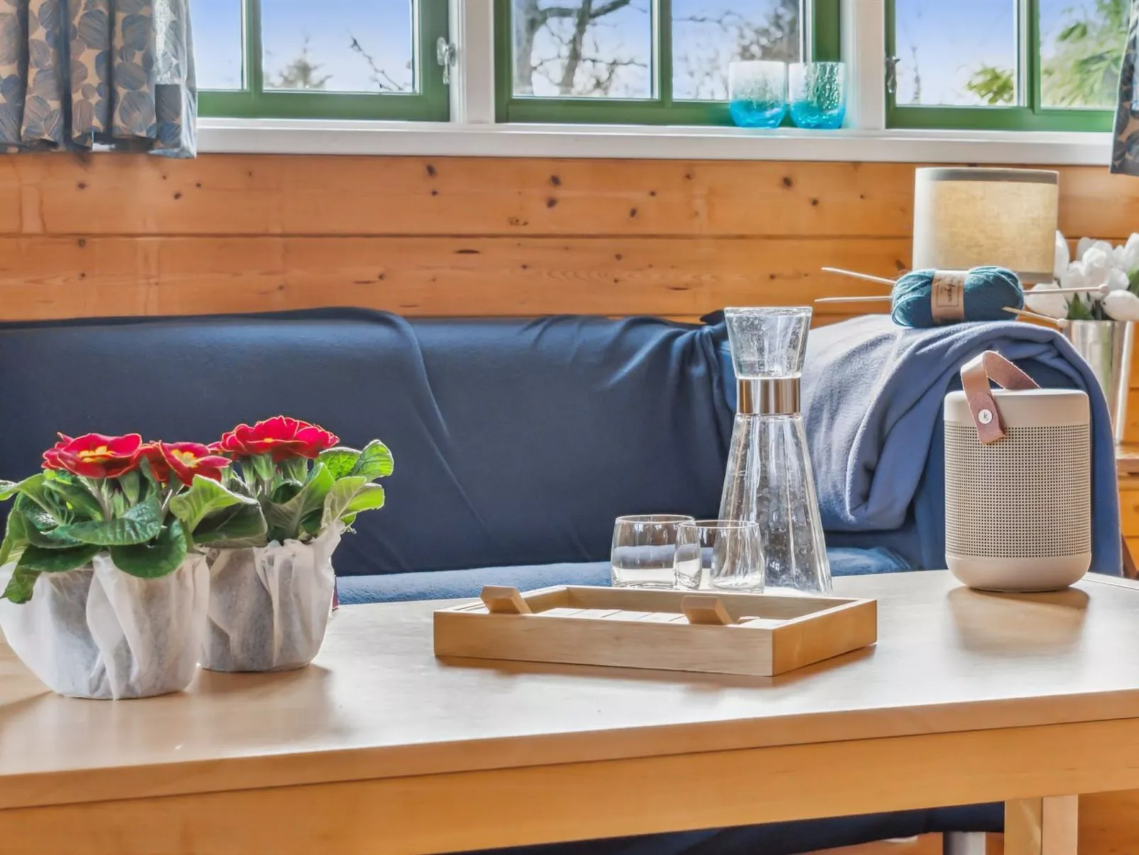 "Bonde" - 800m to the fjord-Inside