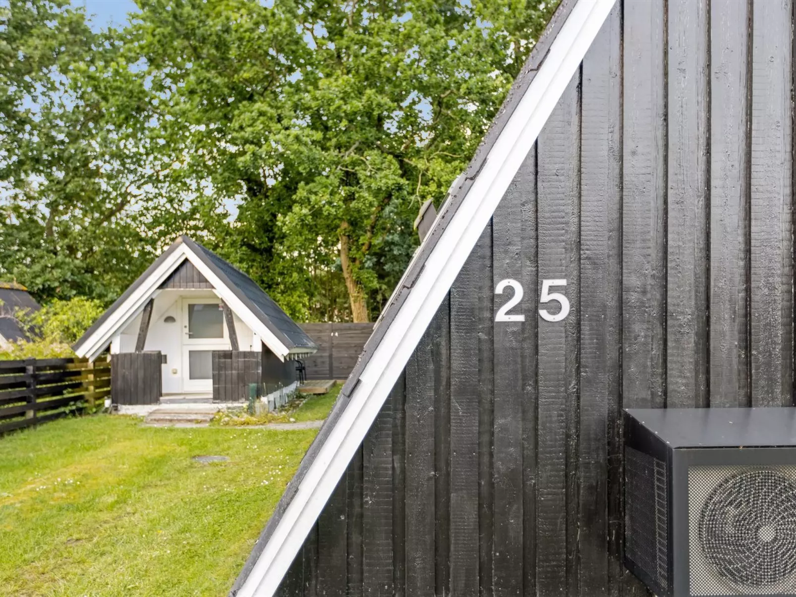 "Hunding" - 600m from the sea-Dehors