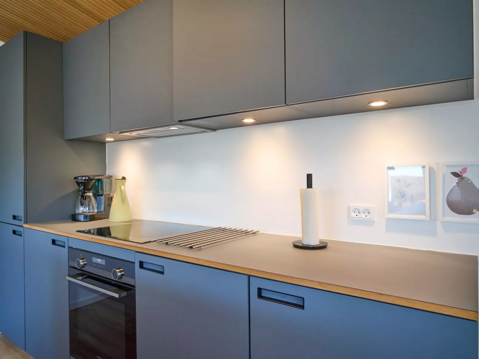 "Sasser" - 450m from the sea-Dedans