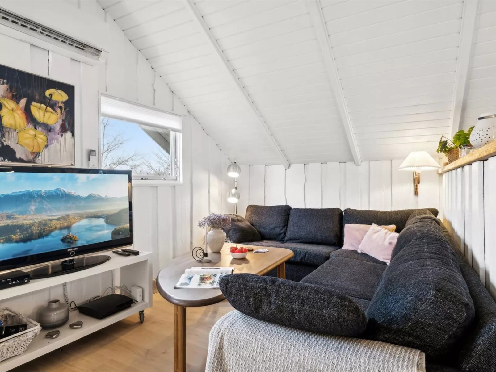 "Laurens" - 800m from the sea-Inside