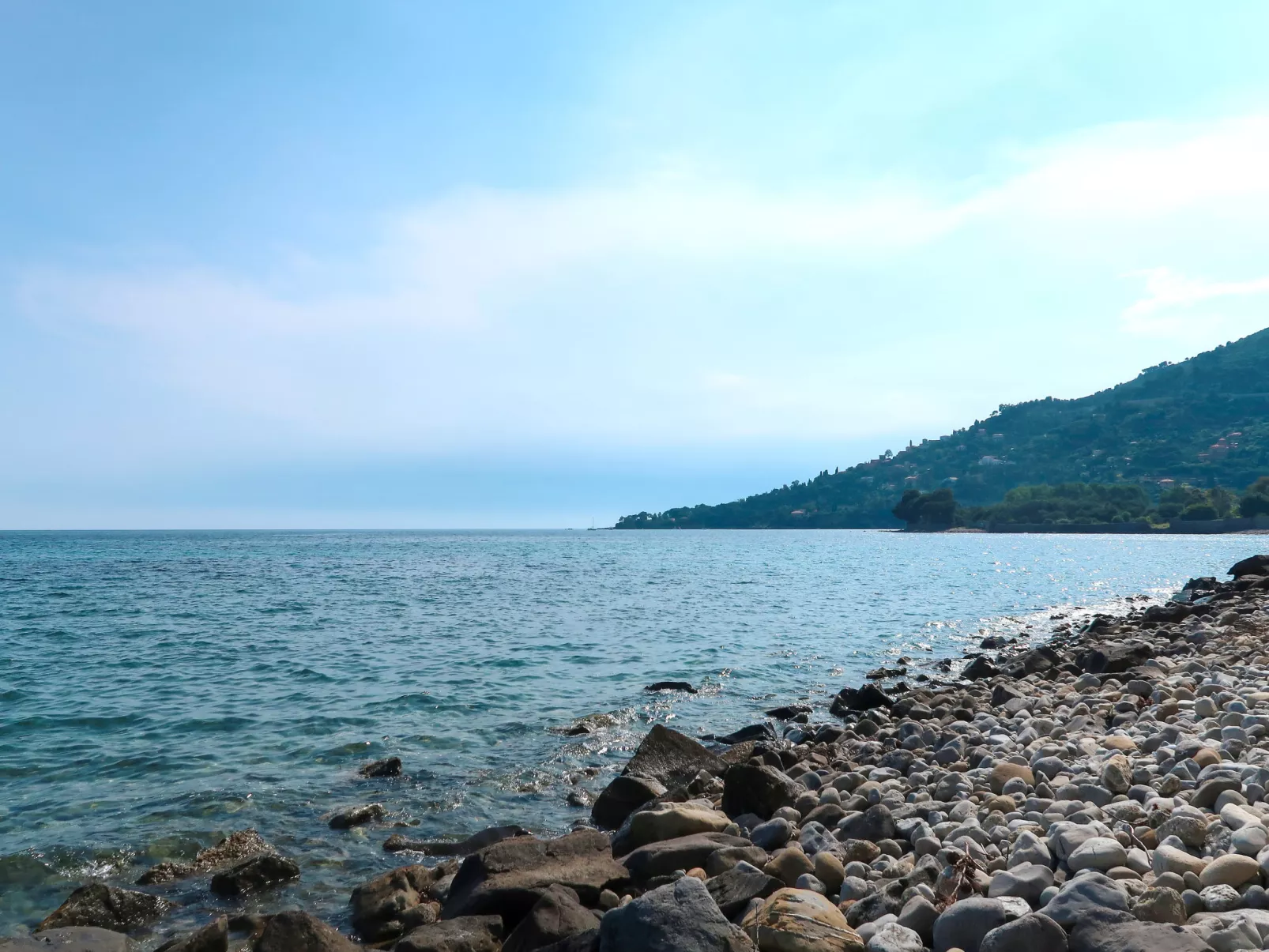 Vista Mare-Outside