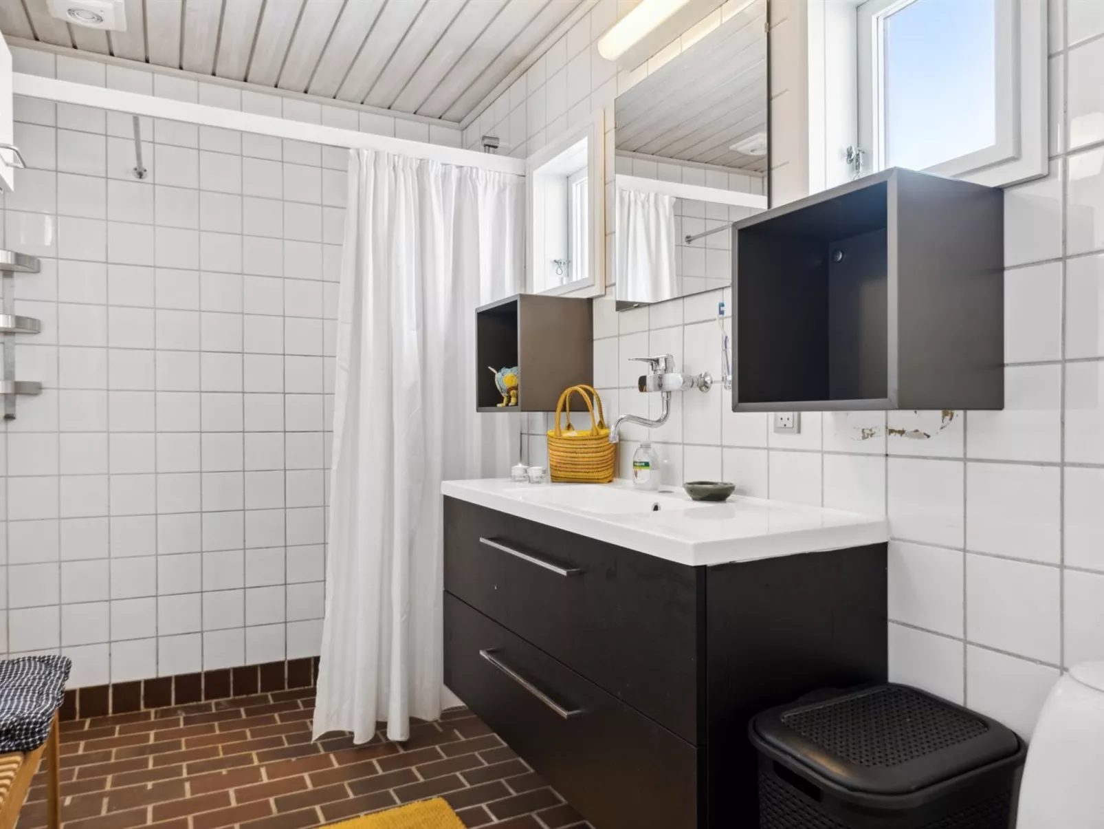 "Leny" - 900m from the sea-Inside