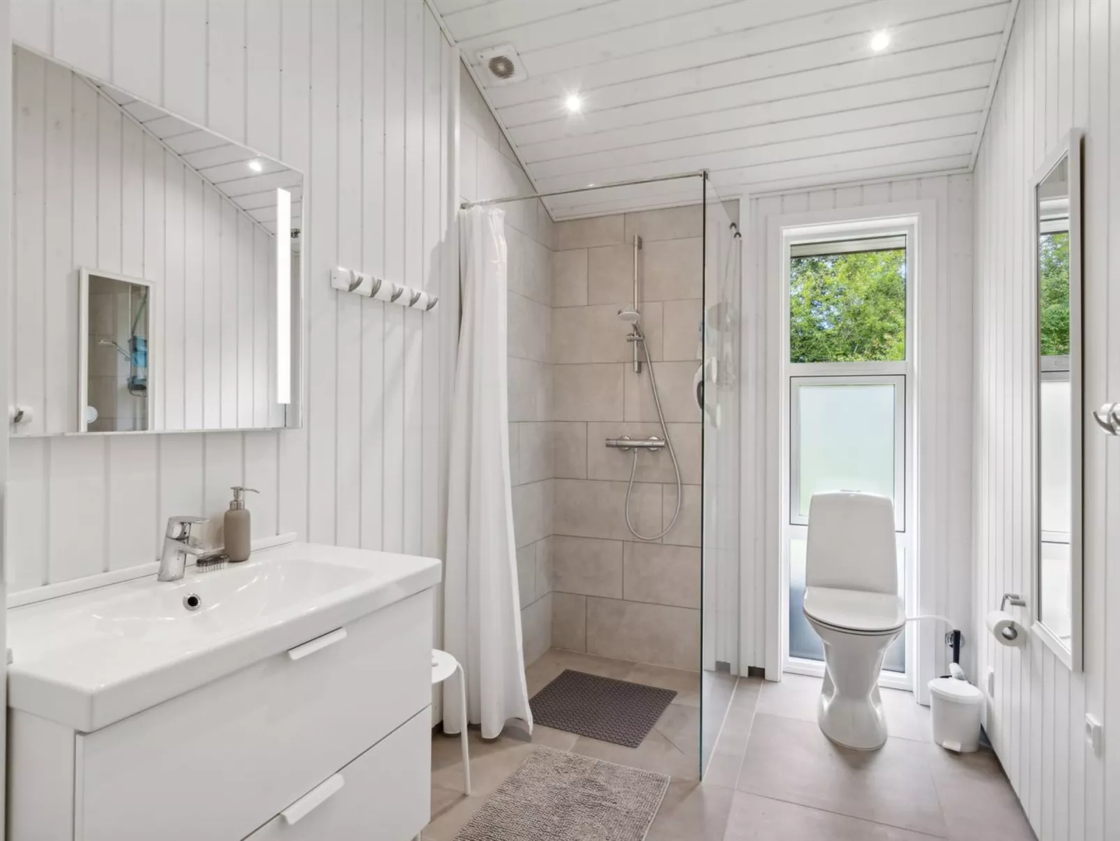 "Anett" - 375m from the sea-Inside