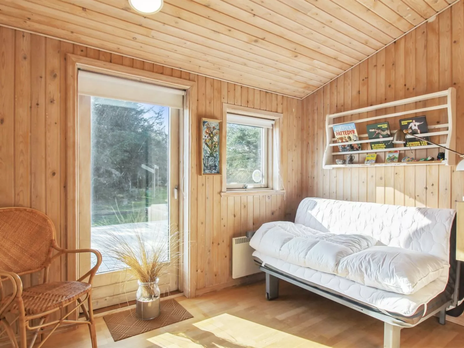 "Tuukka" - 350m from the sea-Drinnen