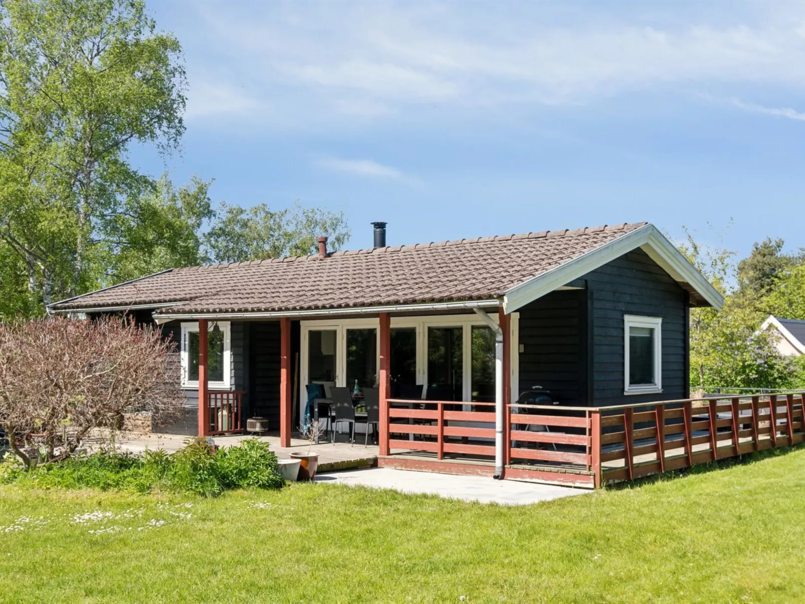 "Janna" - 1.4km from the sea-Outside