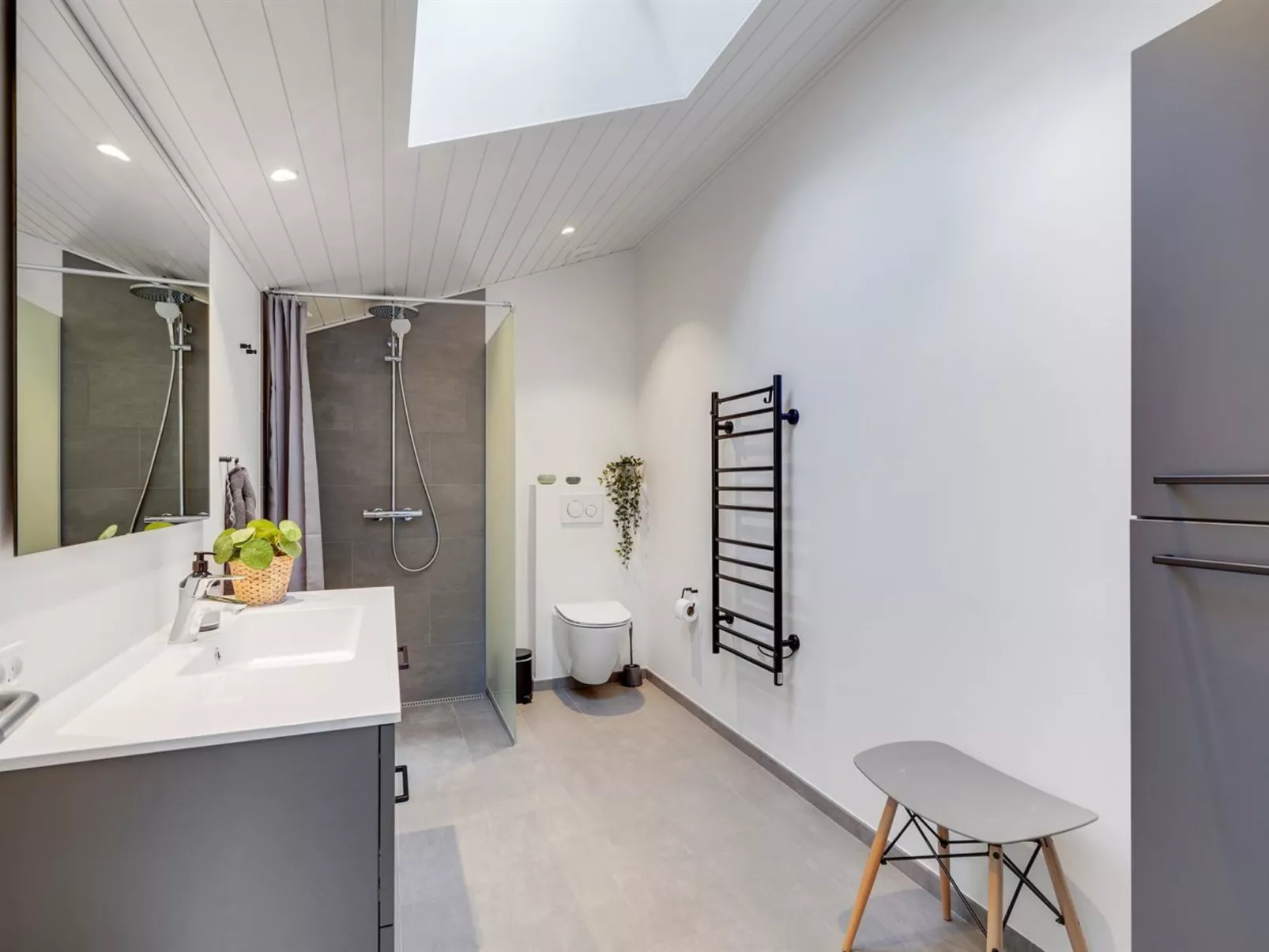 "Ingobald" - 1.5km from the sea-Inside