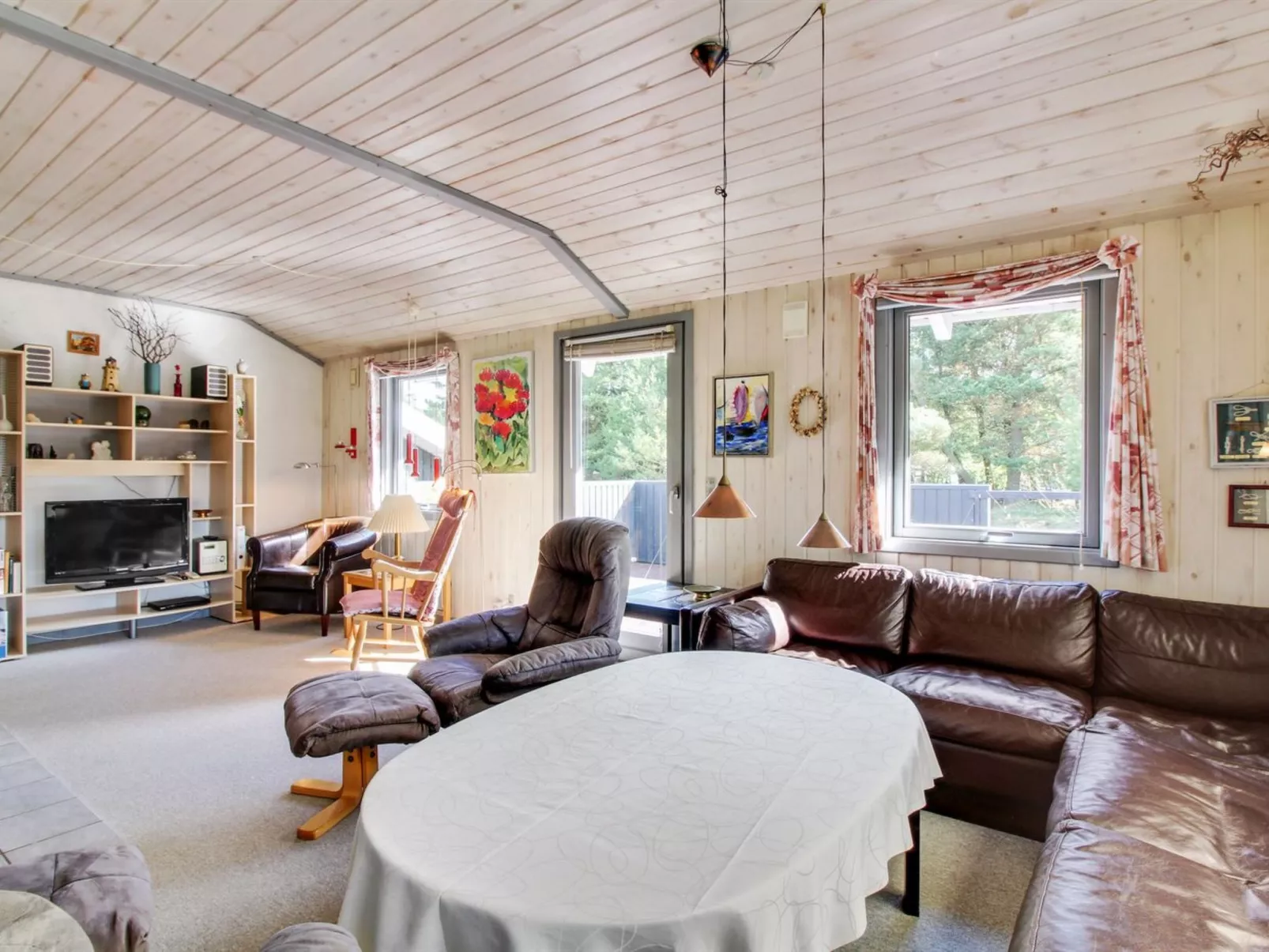 "Tala" - 4km from the sea-Drinnen