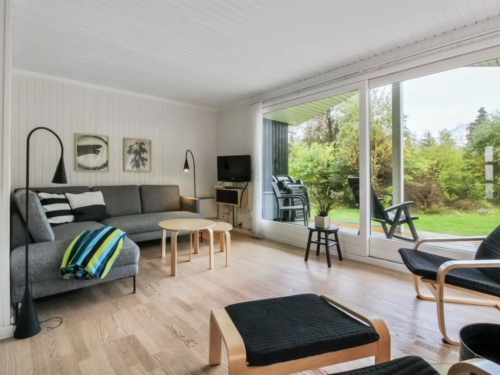 "Atla" - 2.5km from the sea-Dedans