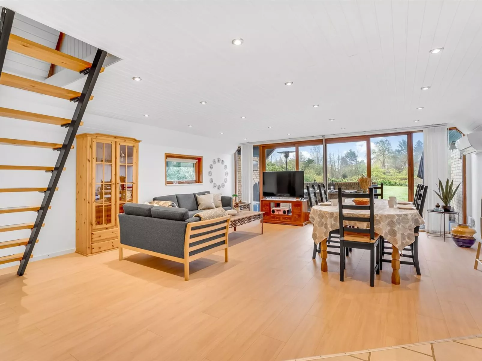 "Fredger" - 450m from the sea-Dedans