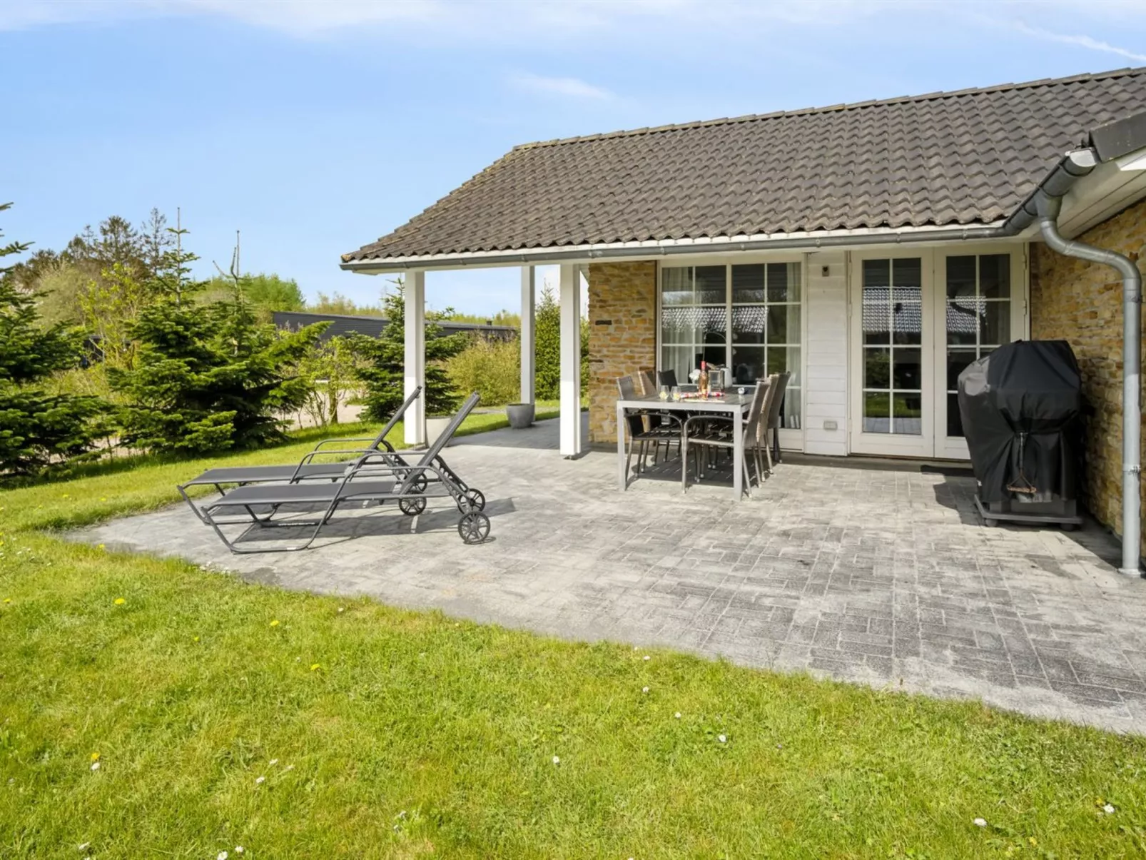 "Sippora" - 29km from the sea-Outside