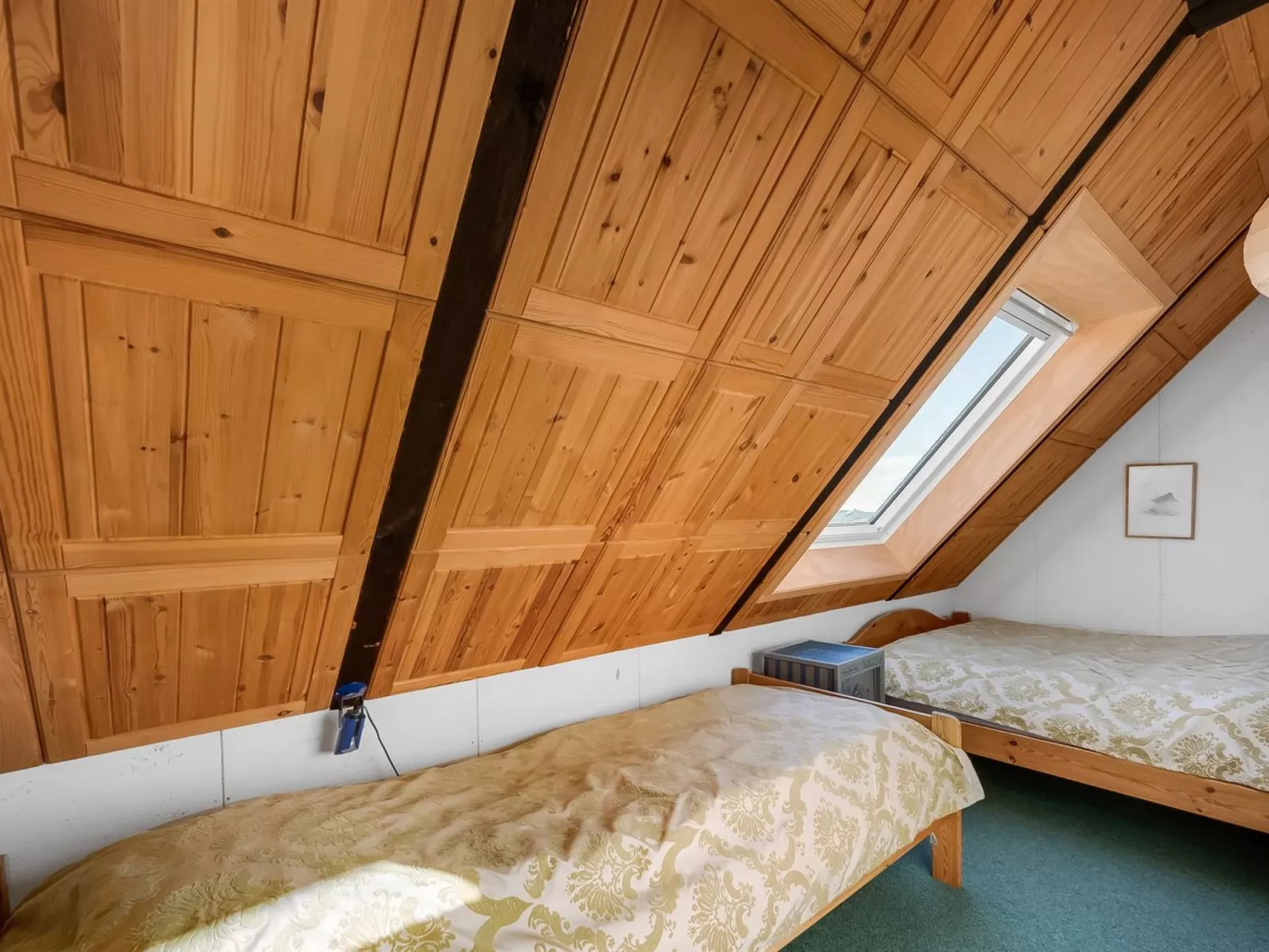 "Kurt" - 75m from the sea-Drinnen