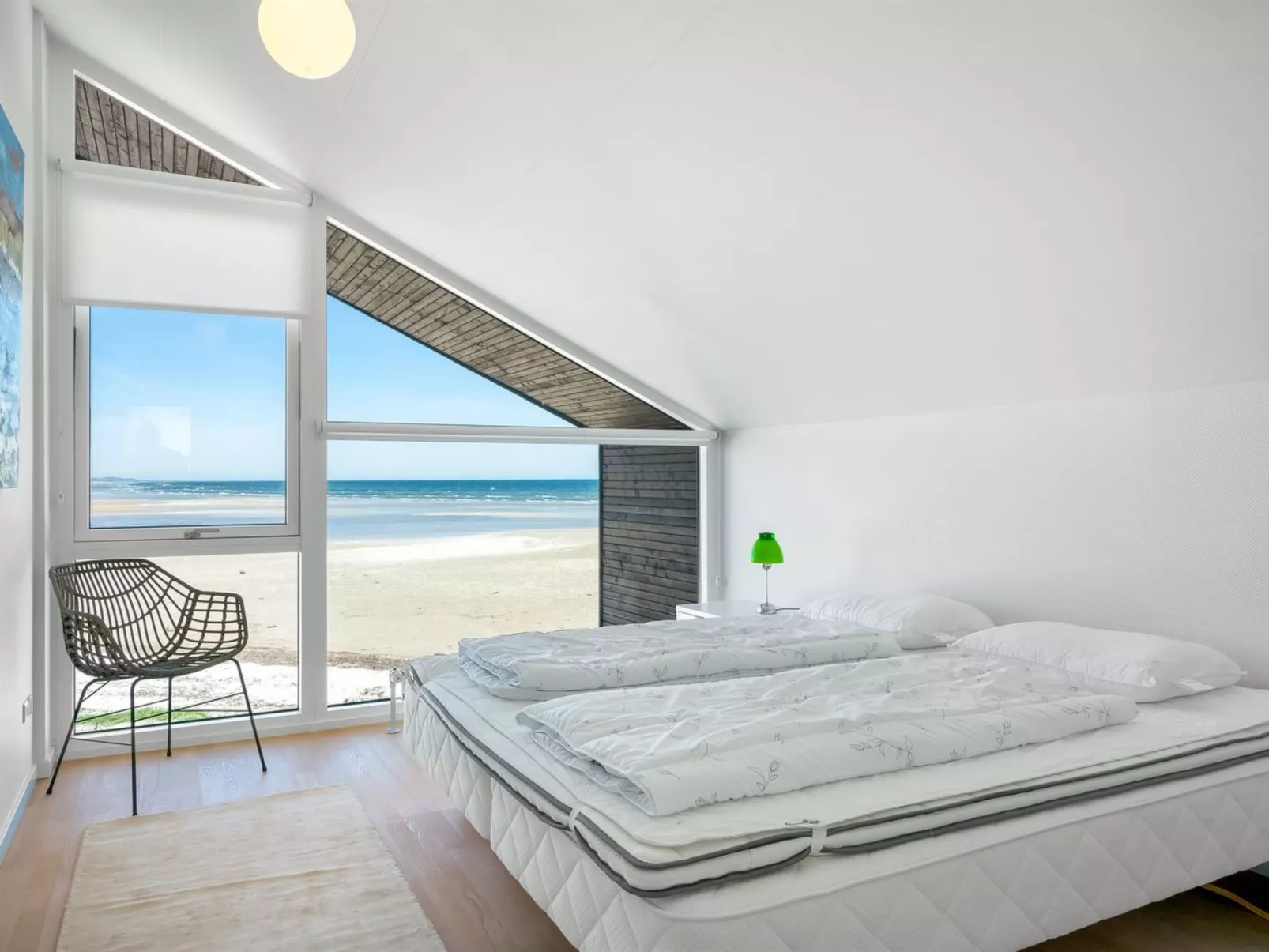 "Eleanore" - 25m from the sea-Inside