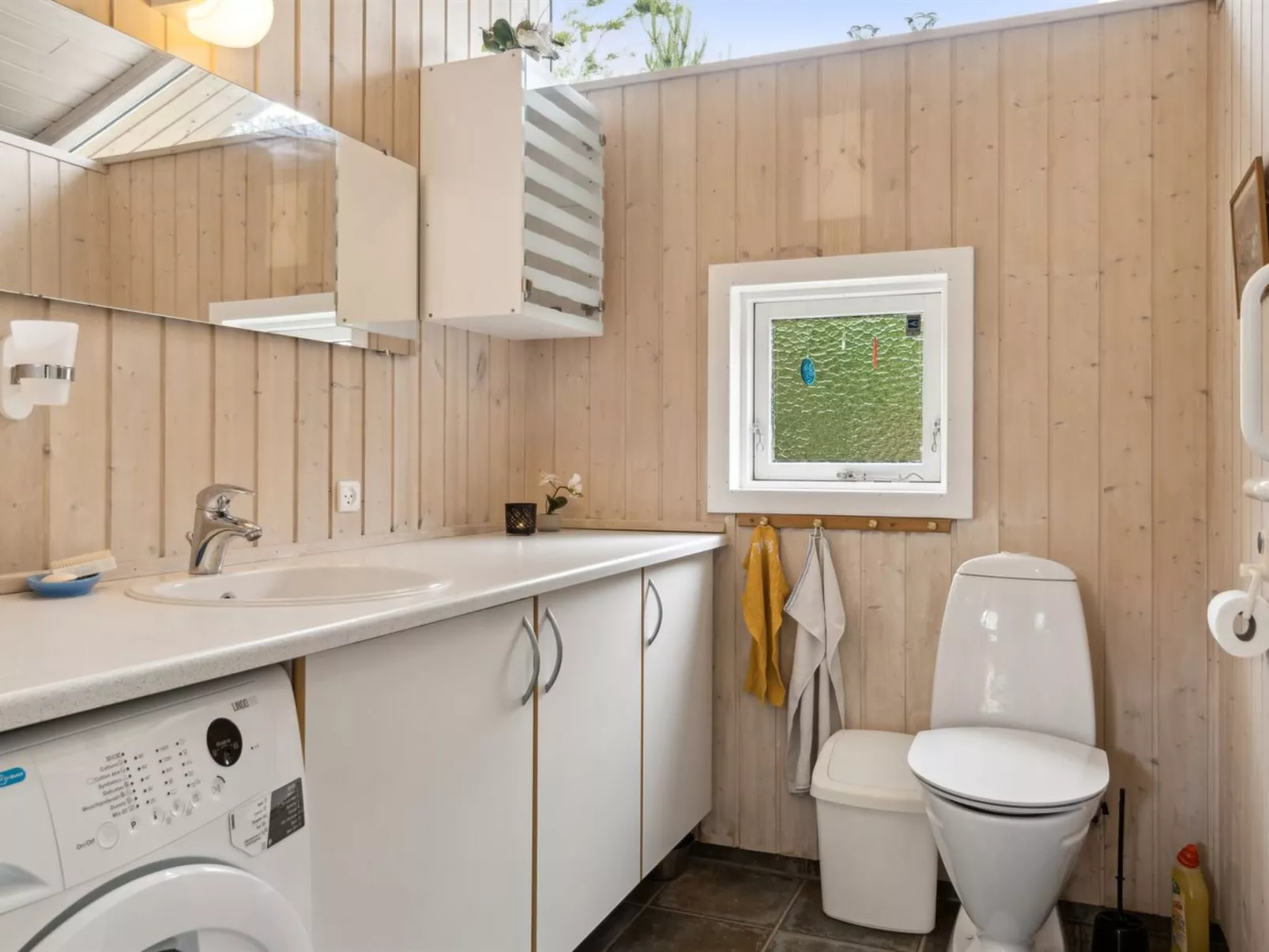 "Aimy" - 50m from the sea-Drinnen