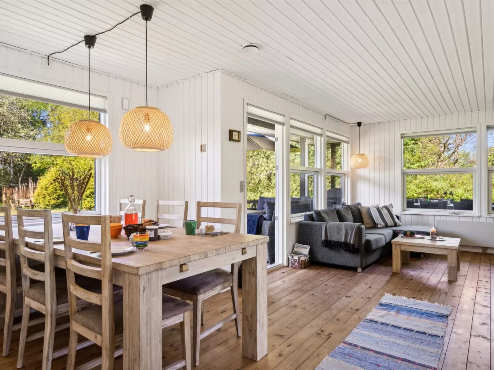 "Aldina" - 400m to the fjord-Dedans