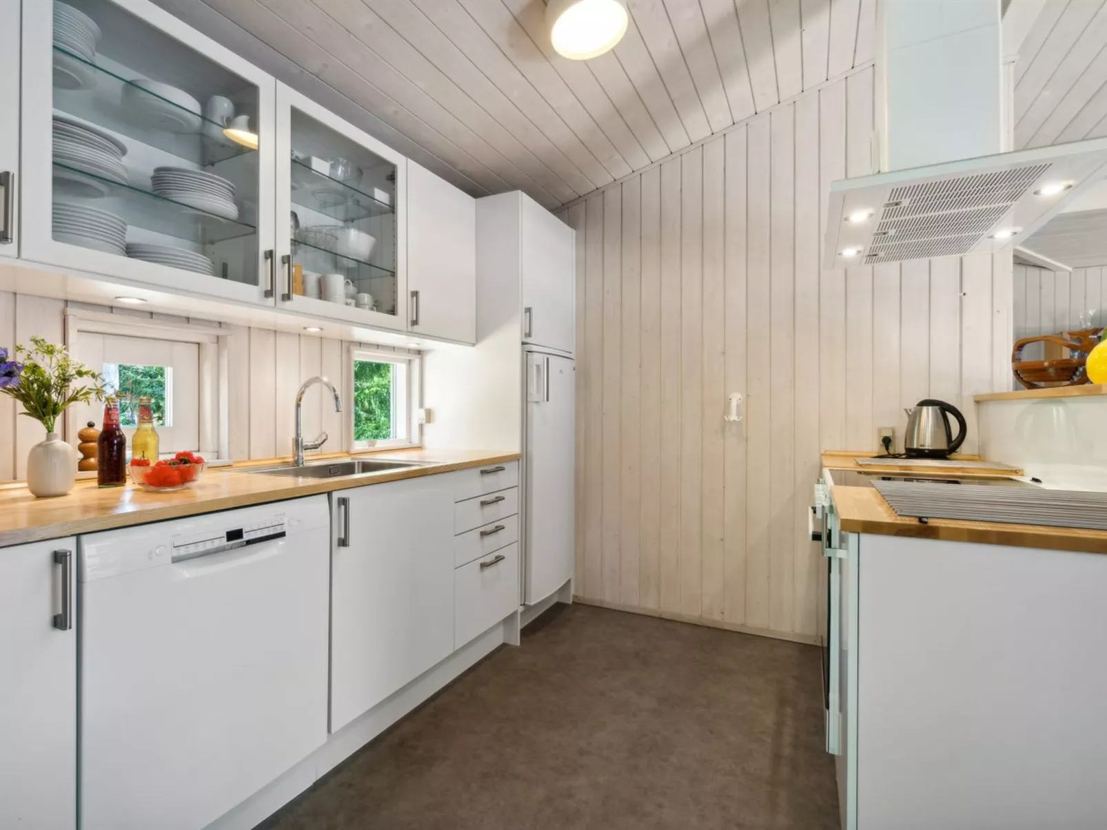 "Bothilda" - 950m from the sea-Dedans