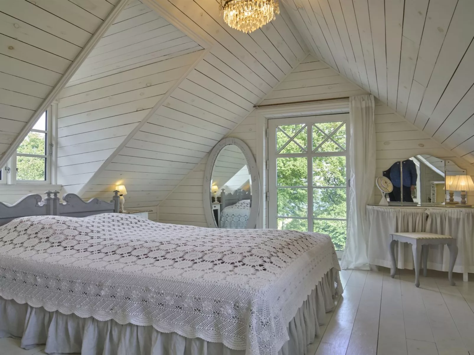 "Merrit" - 250m from the sea-Inside