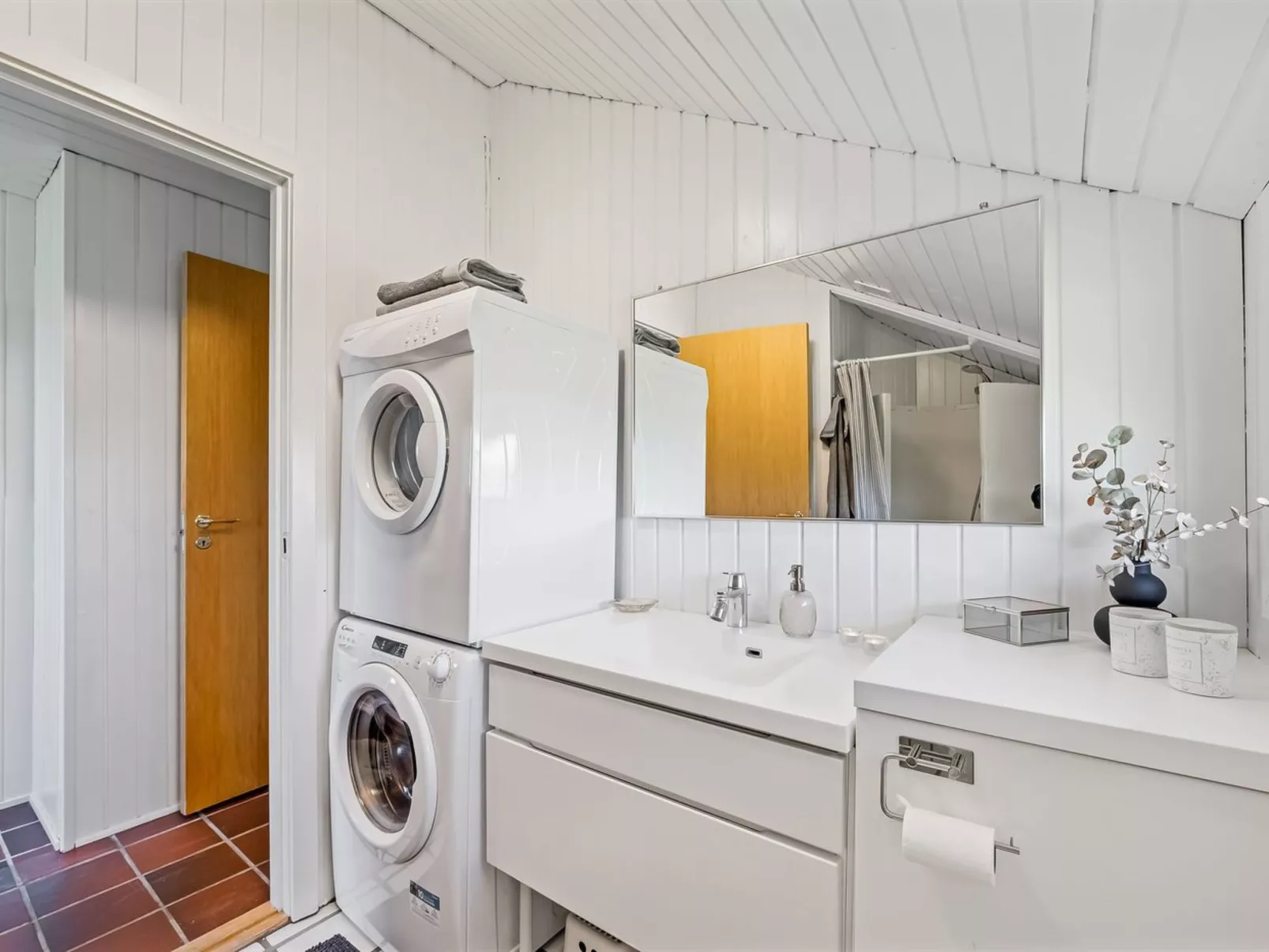 "Emppu" - 250m from the sea-Dedans