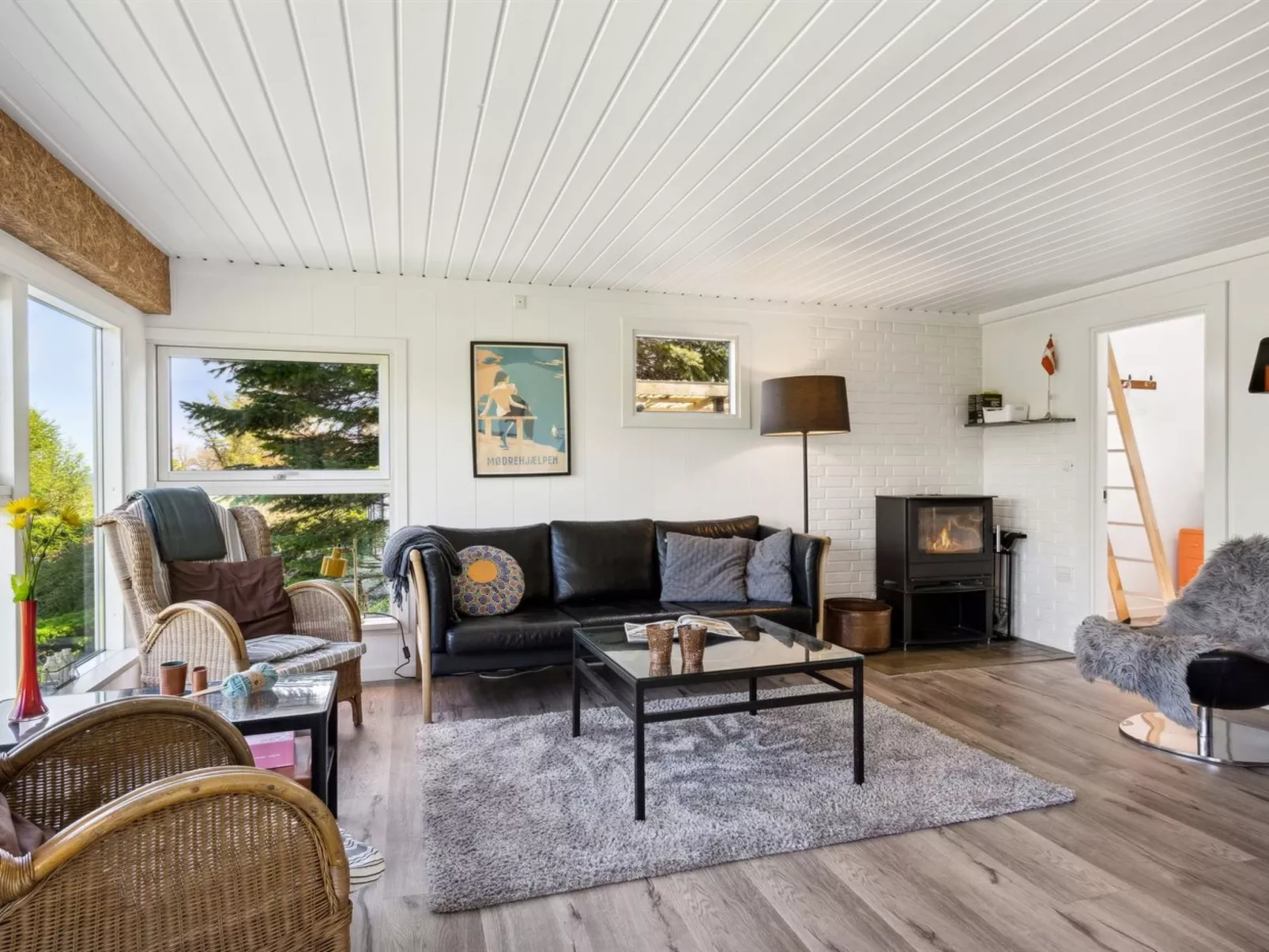 "Sölvy" - 300m from the sea-Drinnen