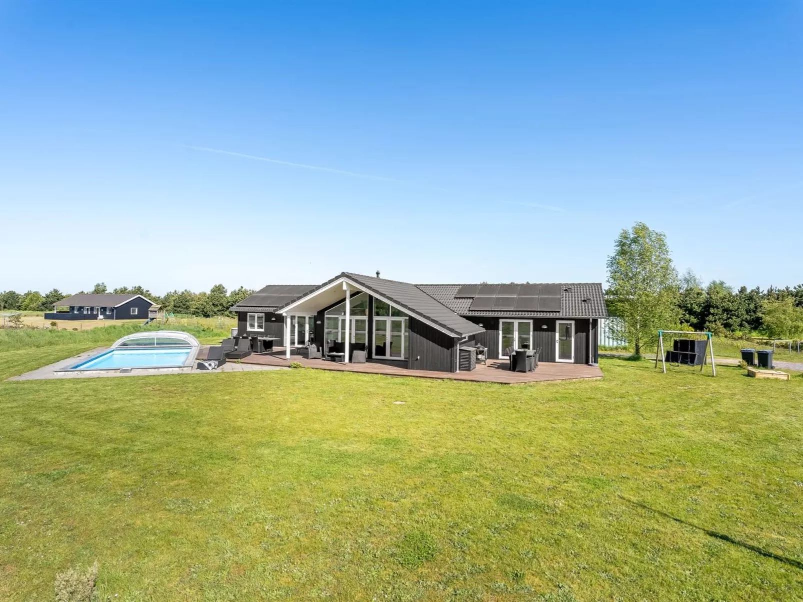 "Kiersten" - 800m from the sea-Outside