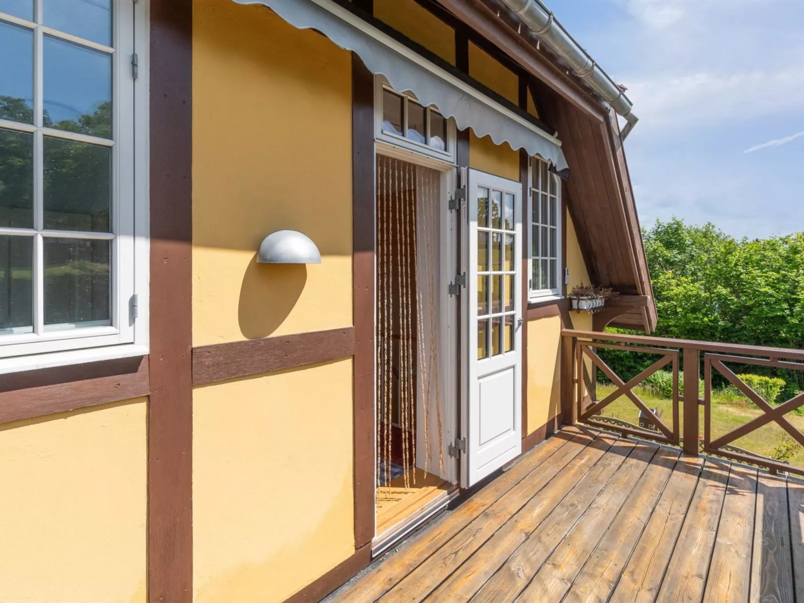 "Vanta" - 50m from the sea-Draußen