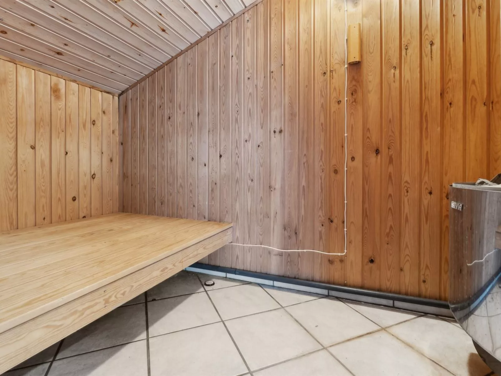 "Jorinde" - 1km from the sea-Dedans