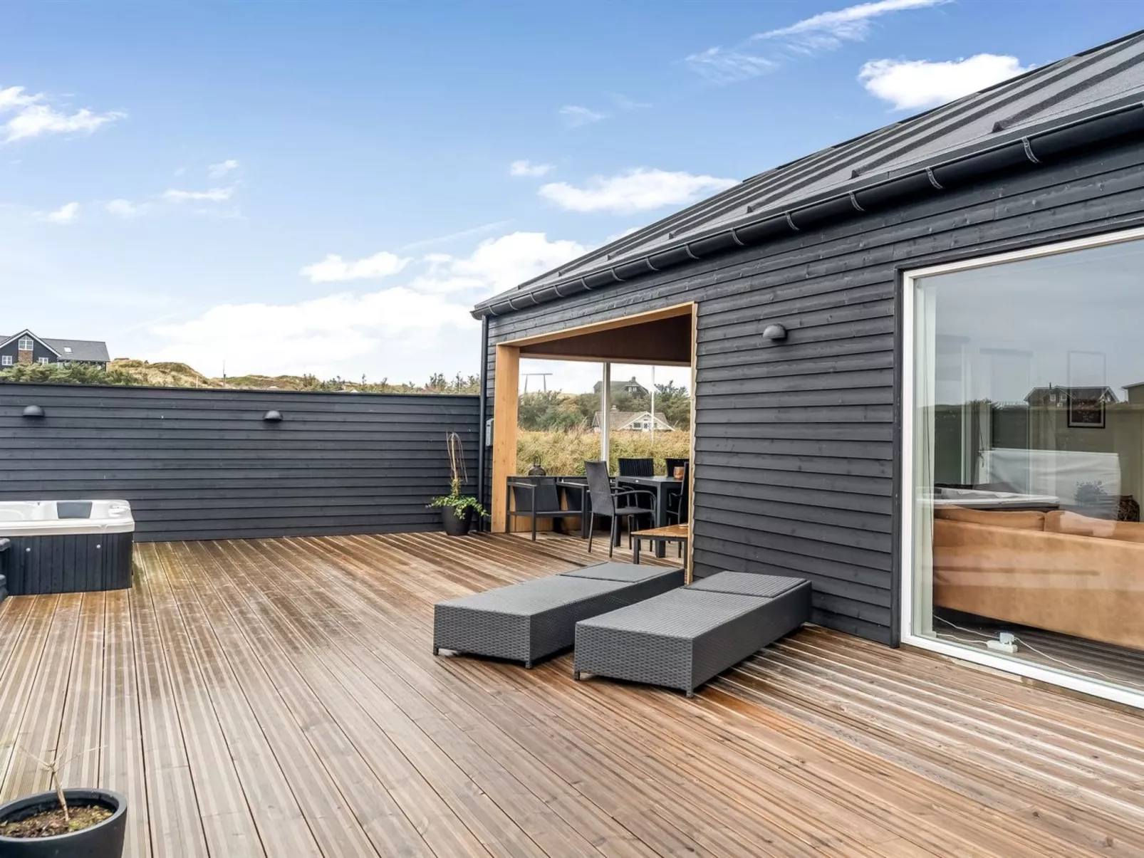 "Dreng" - 300m from the sea-Outside