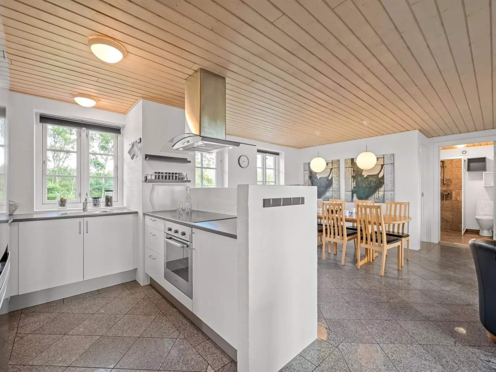 "Birette" - 1.2km from the sea-Dedans