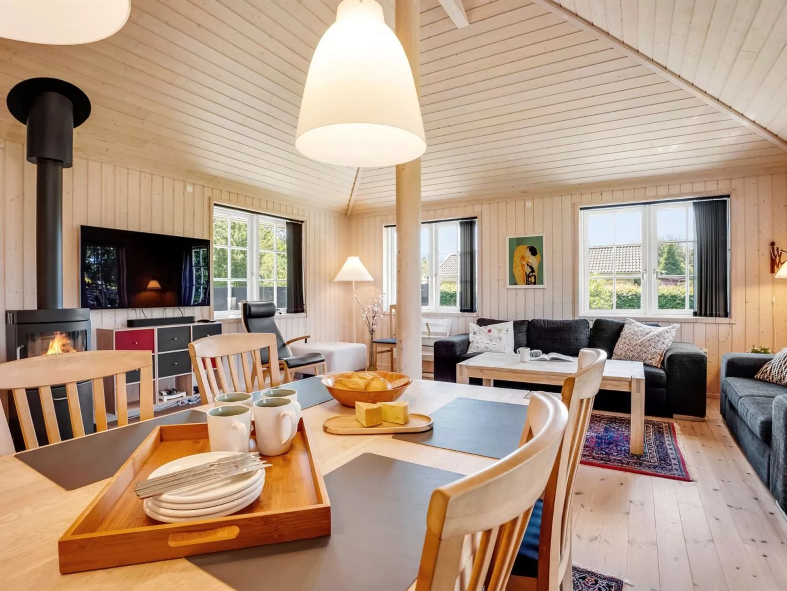 "Felicia" - 350m from the sea-Inside