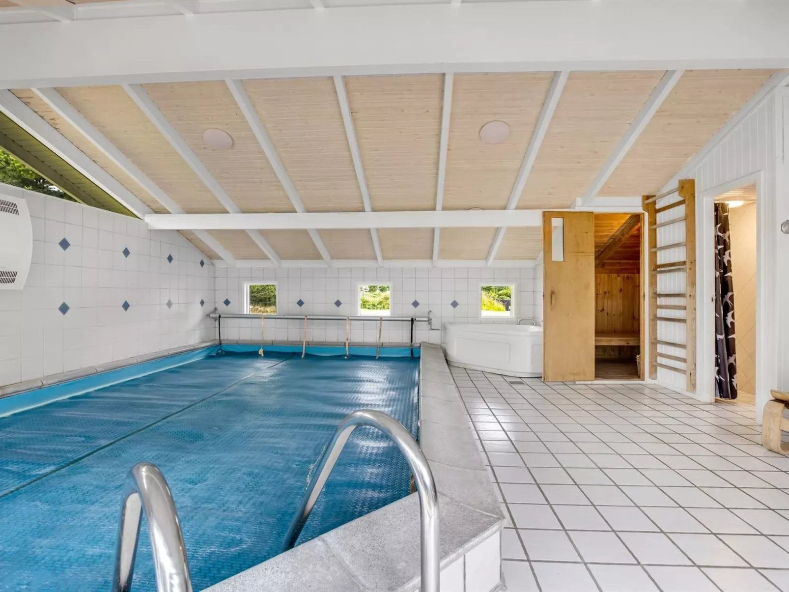 "Tabithe" - 500m from the sea-Draußen