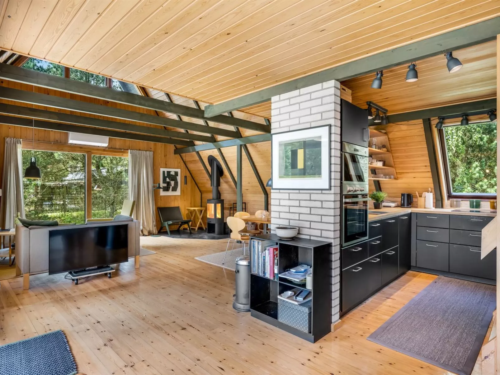 "Peta" - 1.6km from the sea-Inside