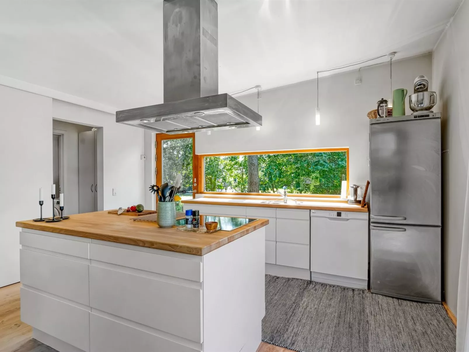 "Nielsigne" - 1.3km from the sea-Drinnen