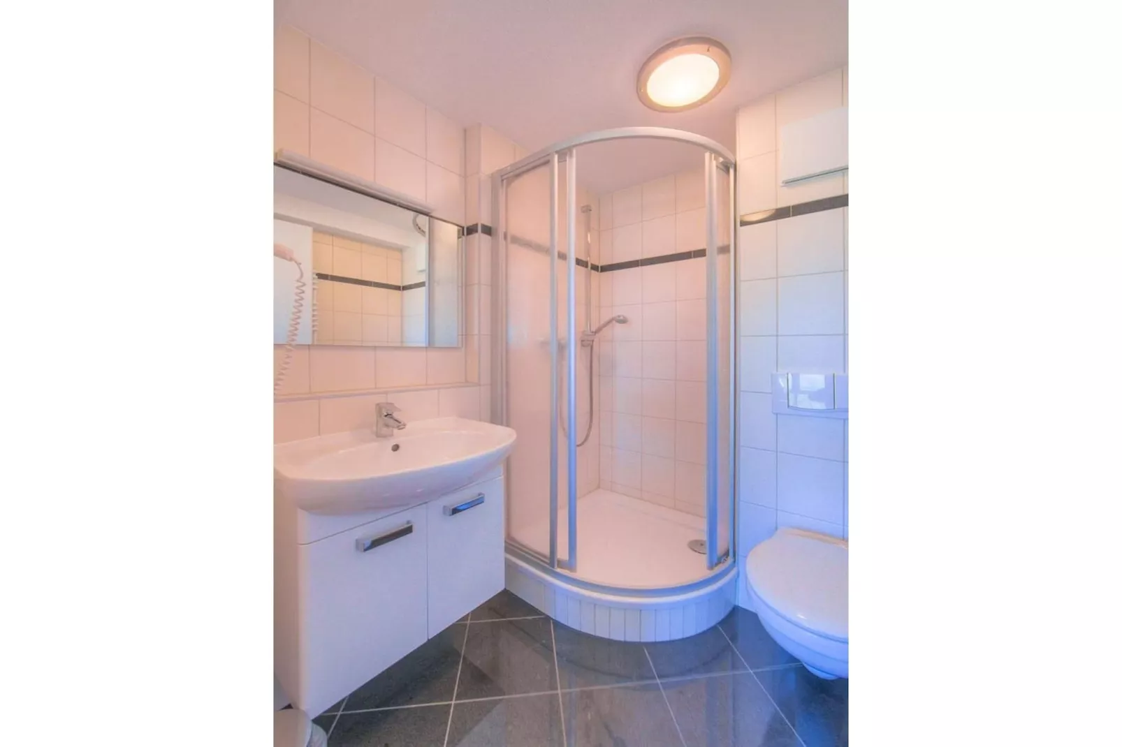 Seeadler Classic 203-Bathroom