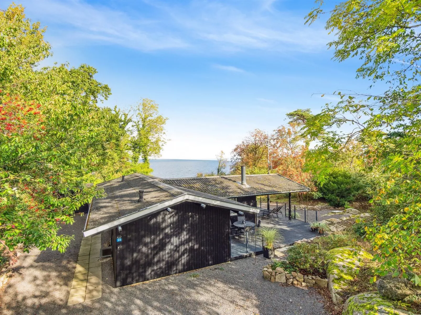 "Caren" - 75m from the sea-Outside