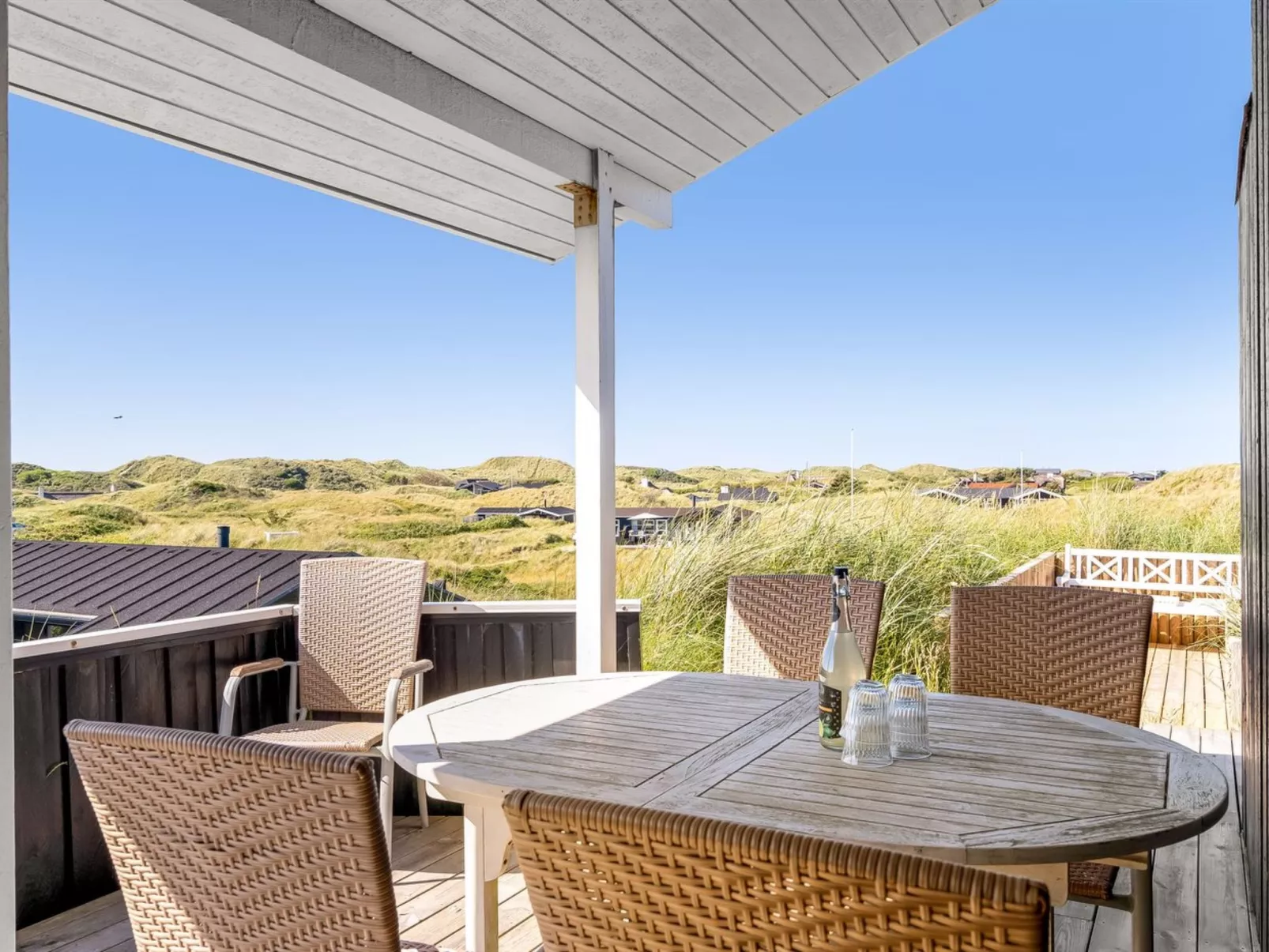 "Naema" - 400m from the sea-Draußen