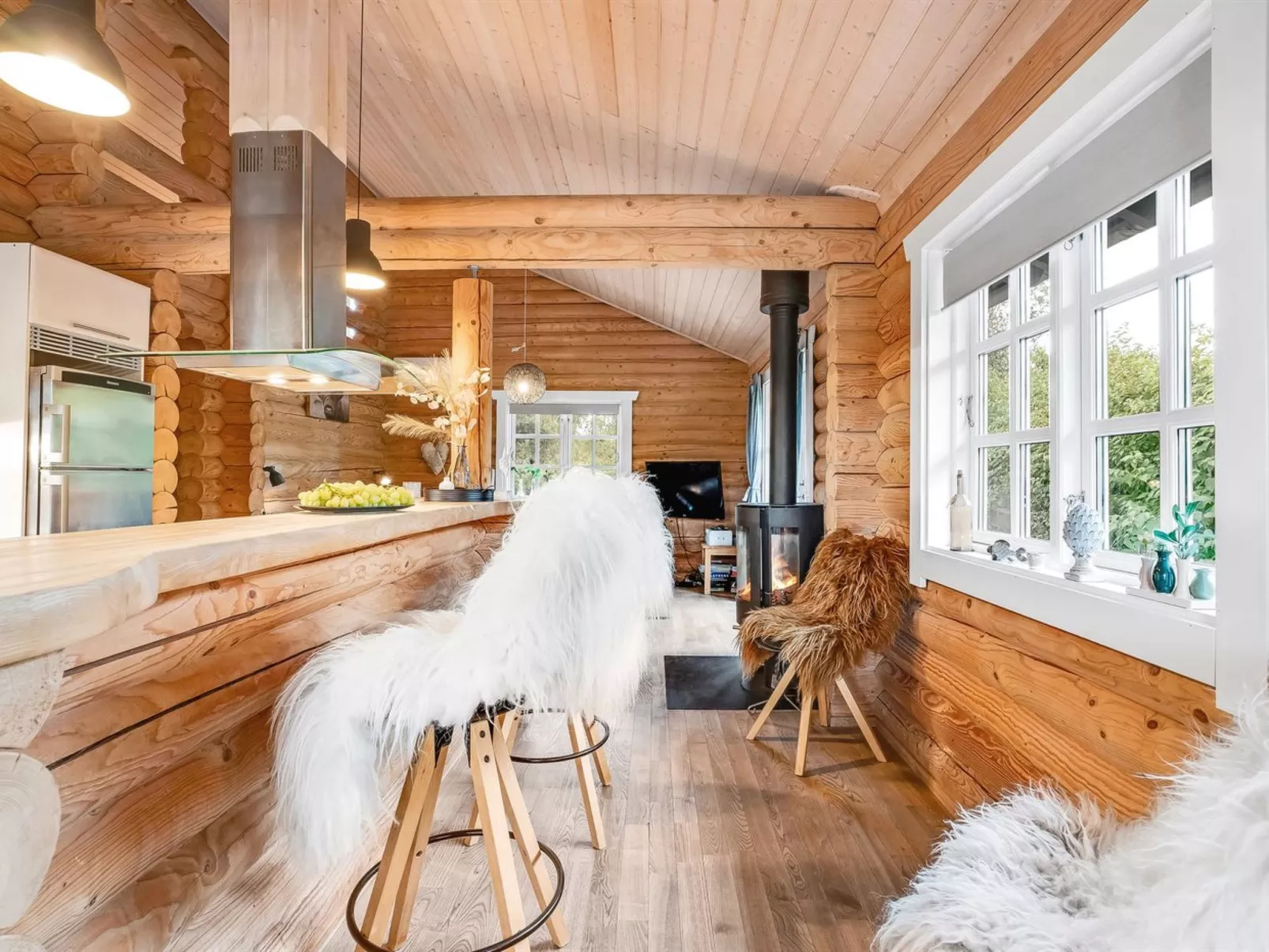 "Salmina" - 900m from the sea-Inside