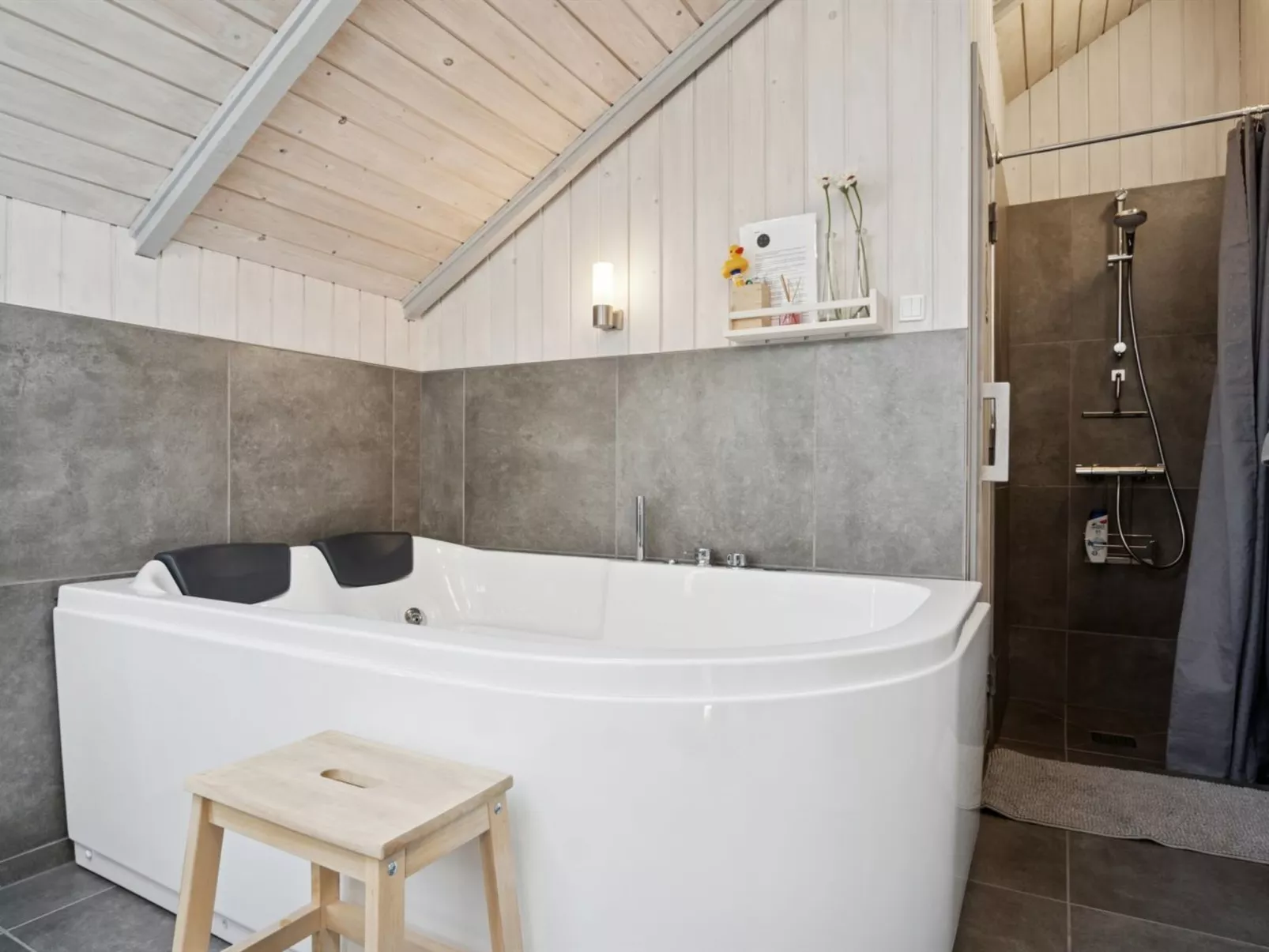 "Bessi" - 200m from the sea-Inside