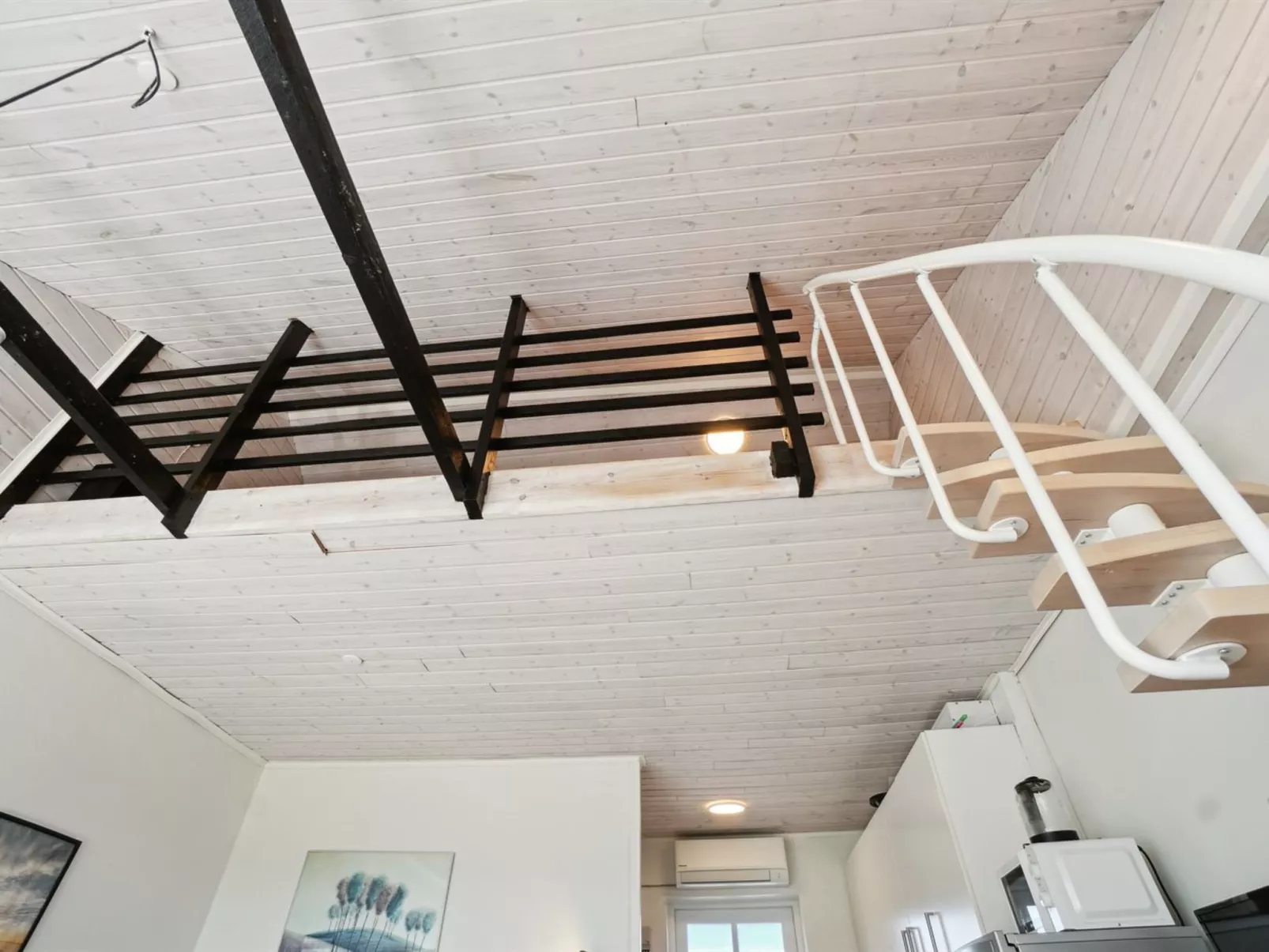 "Sandrine" - 400m from the sea-Drinnen