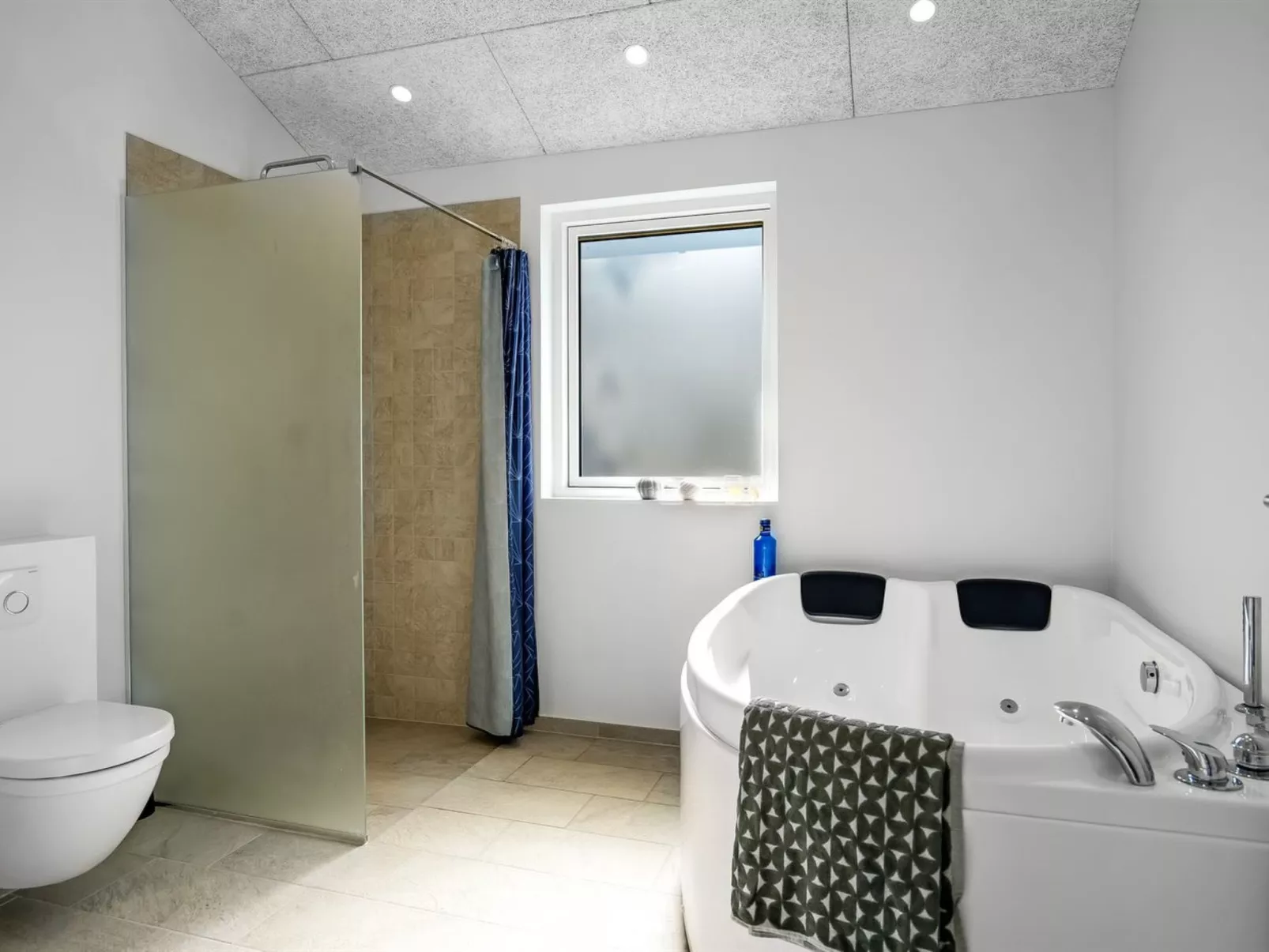 "Hildegardt" - 150m from the sea-Inside