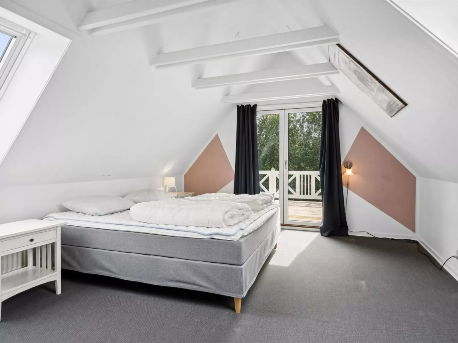 "Eugenie" - 100m from the sea-Dedans