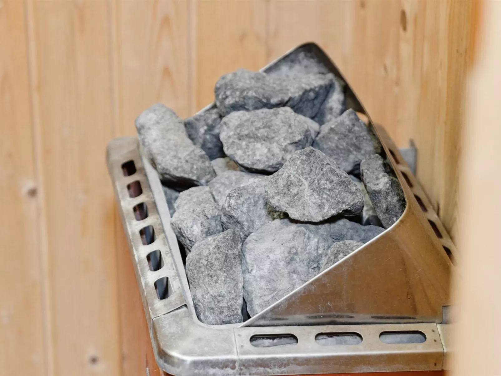 "Teodosij" - 500m from the sea-Inside