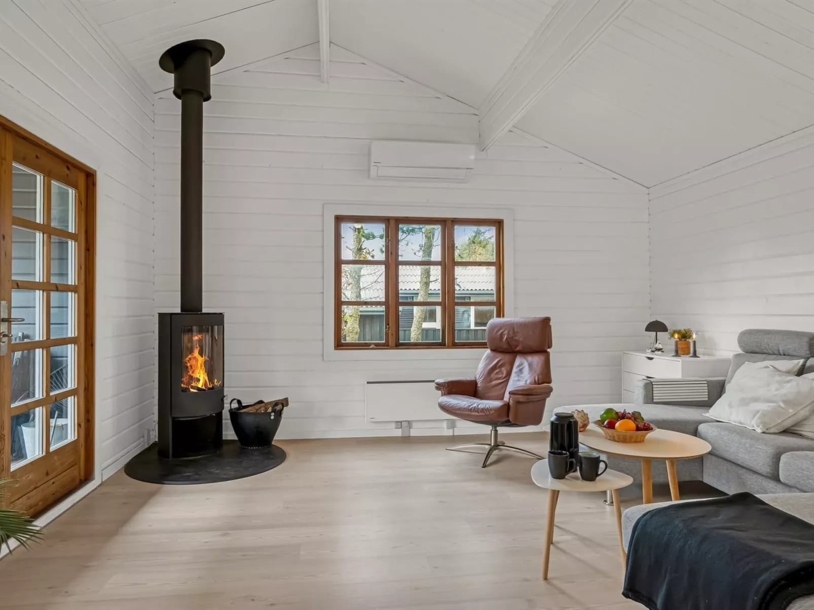 "Tammo" - 1.1km from the sea-Dedans