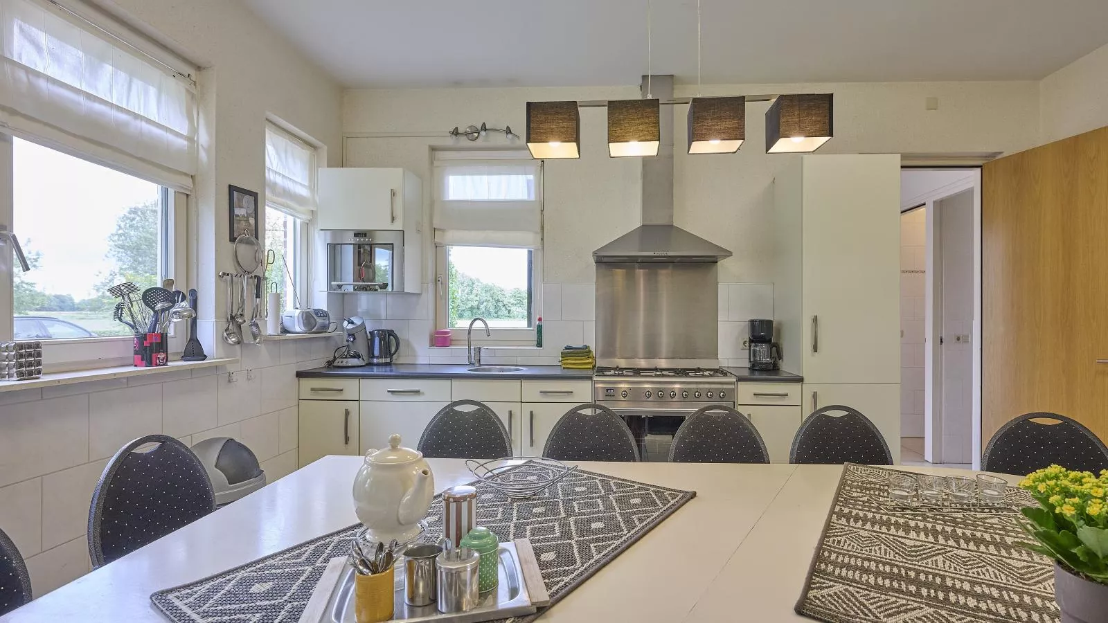 T Achterhoes-Dining room