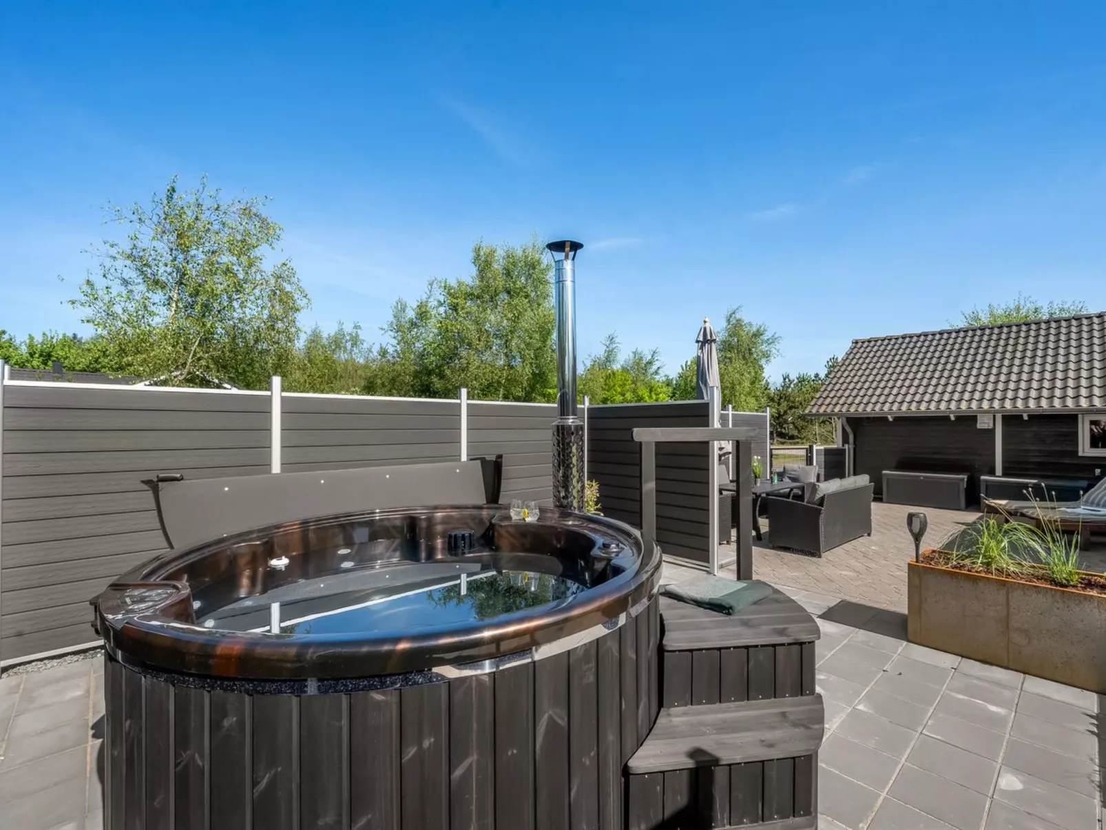 "Kuisma" - 1.1km to the fjord-Dedans