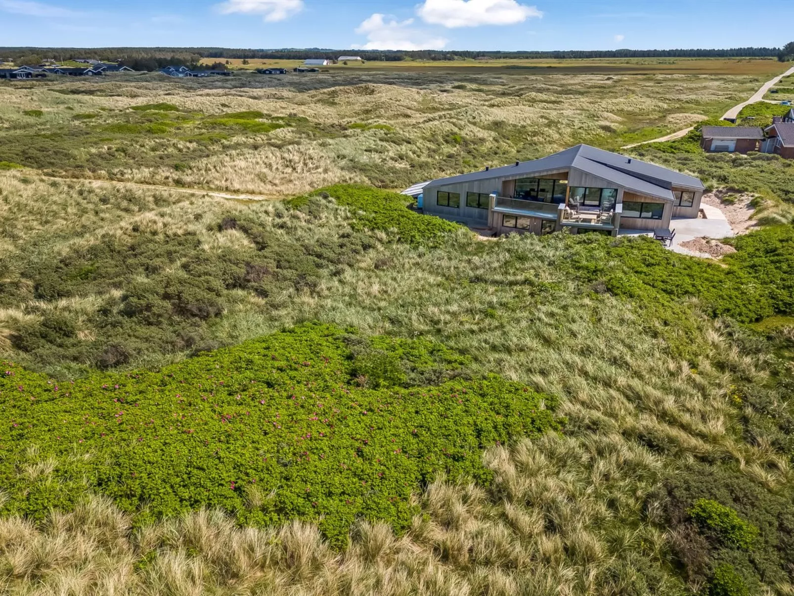 "Tamina" - 50m from the sea-Outside